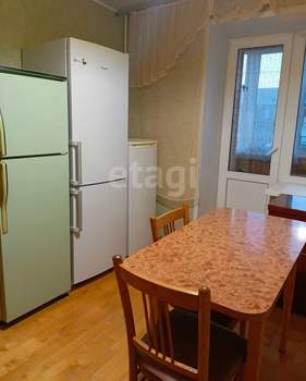 2-к квартира, вторичка, 74м2, 8/10 этаж