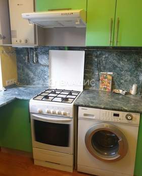 3-к квартира, вторичка, 63м2, 2/5 этаж