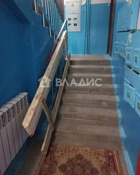 2-к квартира, вторичка, 47м2, 1/5 этаж