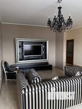 3-к квартира, вторичка, 130м2, 14/19 этаж