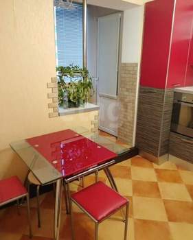 3-к квартира, вторичка, 64м2, 6/10 этаж