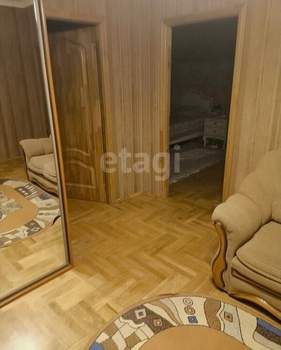 4-к квартира, вторичка, 111м2, 2/10 этаж