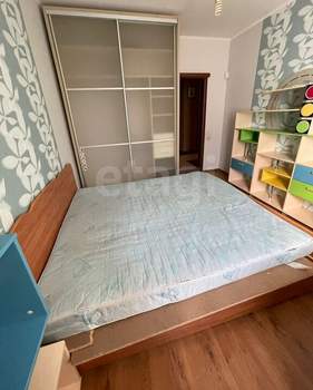 3-к квартира, вторичка, 83м2, 1/10 этаж