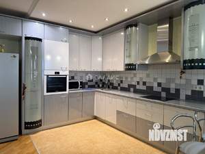 2-к квартира, вторичка, 98м2, 16/17 этаж