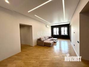 3-к квартира, вторичка, 131м2, 7/7 этаж
