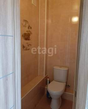 2-к квартира, вторичка, 74м2, 8/10 этаж