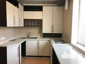 4-к квартира, вторичка, 102м2, 3/3 этаж