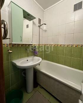 3-к квартира, вторичка, 64м2, 12/13 этаж