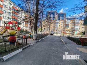 2-к квартира, вторичка, 42м2, 1/5 этаж