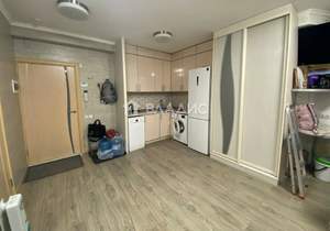 Студия квартира, вторичка, 41м2, 2/16 этаж