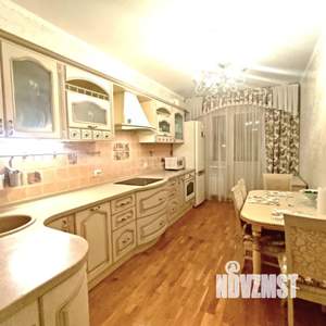 2-к квартира, вторичка, 79м2, 8/10 этаж