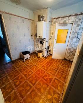 2-к квартира, вторичка, 36м2, 1/1 этаж