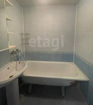 4-к квартира, вторичка, 77м2, 10/10 этаж