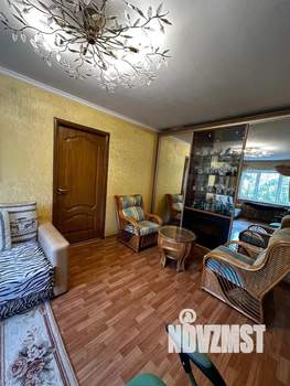2-к квартира, вторичка, 42м2, 3/5 этаж