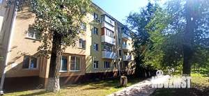 2-к квартира, вторичка, 44м2, 1/4 этаж