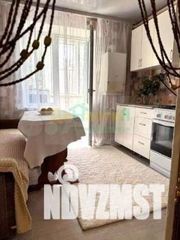 1-к квартира, вторичка, 35м2, 1/10 этаж