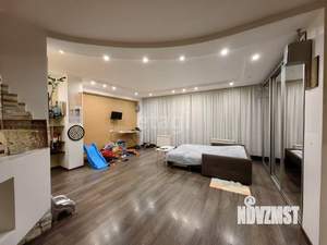 2-к квартира, вторичка, 70м2, 1/6 этаж