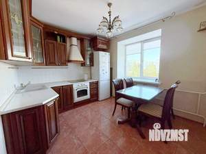 3-к квартира, вторичка, 80м2, 8/10 этаж