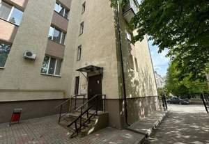 4-к квартира, вторичка, 80м2, 2/4 этаж