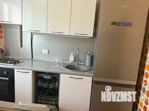 2-к квартира, вторичка, 62м2, 1/10 этаж