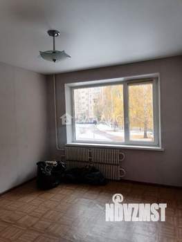 2-к квартира, вторичка, 45м2, 1/10 этаж