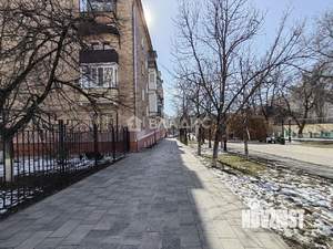 3-к квартира, вторичка, 68м2, 2/4 этаж