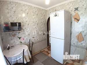 2-к квартира, вторичка, 40м2, 3/3 этаж