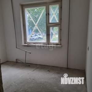 4-к квартира, вторичка, 76м2, 1/9 этаж