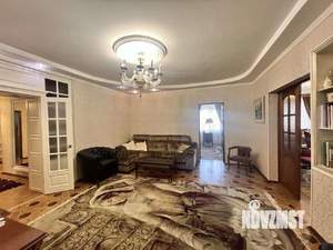 6-к квартира, вторичка, 208м2, 6/7 этаж