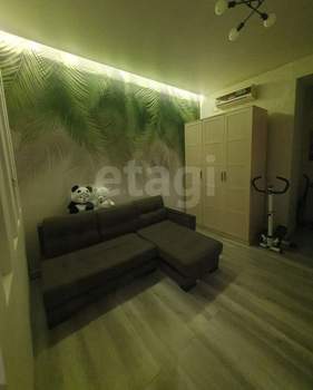 2-к квартира, вторичка, 57м2, 8/15 этаж