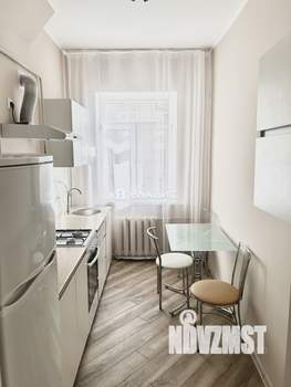 3-к квартира, вторичка, 68м2, 2/2 этаж