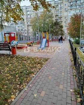 2-к квартира, вторичка, 51м2, 10/10 этаж