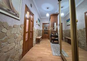 3-к квартира, вторичка, 69м2, 8/16 этаж