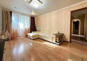 2-к квартира, вторичка, 61м2, 1/6 этаж