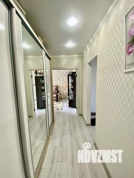 3-к квартира, вторичка, 60м2, 9/9 этаж