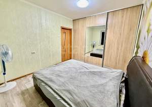 3-к квартира, вторичка, 60м2, 8/9 этаж