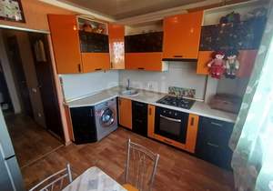 3-к квартира, вторичка, 74м2, 9/10 этаж