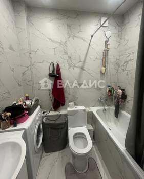 1-к квартира, вторичка, 38м2, 10/18 этаж