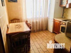 2-к квартира, вторичка, 55м2, 12/15 этаж