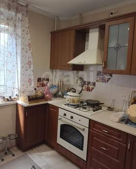 3-к квартира, вторичка, 72м2, 1/10 этаж