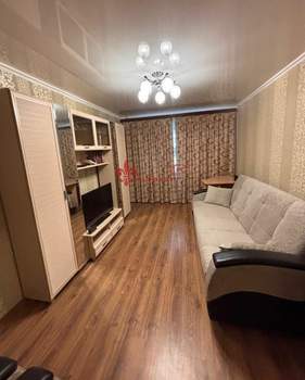 2-к квартира, вторичка, 45м2, 1/9 этаж