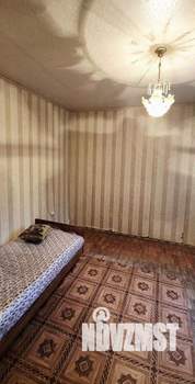 4-к квартира, вторичка, 61м2, 1/5 этаж