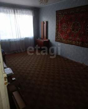3-к квартира, вторичка, 61м2, 1/5 этаж