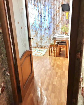 2-к квартира, вторичка, 57м2, 1/5 этаж