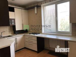 4-к квартира, вторичка, 102м2, 3/3 этаж