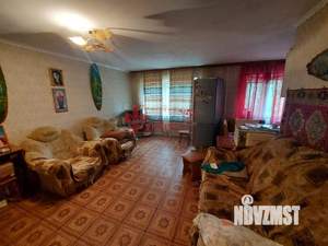 2-к квартира, вторичка, 42м2, 4/4 этаж
