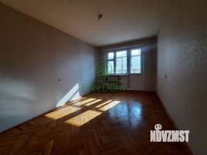 2-к квартира, вторичка, 52м2, 4/10 этаж