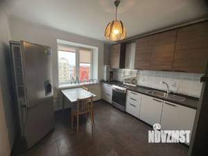 2-к квартира, вторичка, 62м2, 9/10 этаж