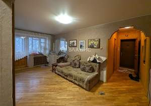 3-к квартира, вторичка, 58м2, 3/5 этаж