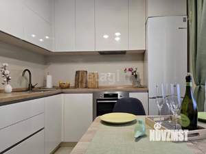 2-к квартира, вторичка, 60м2, 7/17 этаж
